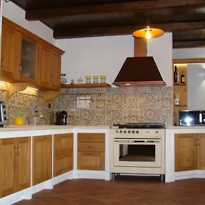  Appartamento Bella Casa Con Giardino A 10 Minuti Dal Mare Italia