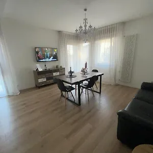  Appartamento Ca’ Uccelli-stupendo 5 Min Da Venezia Italia